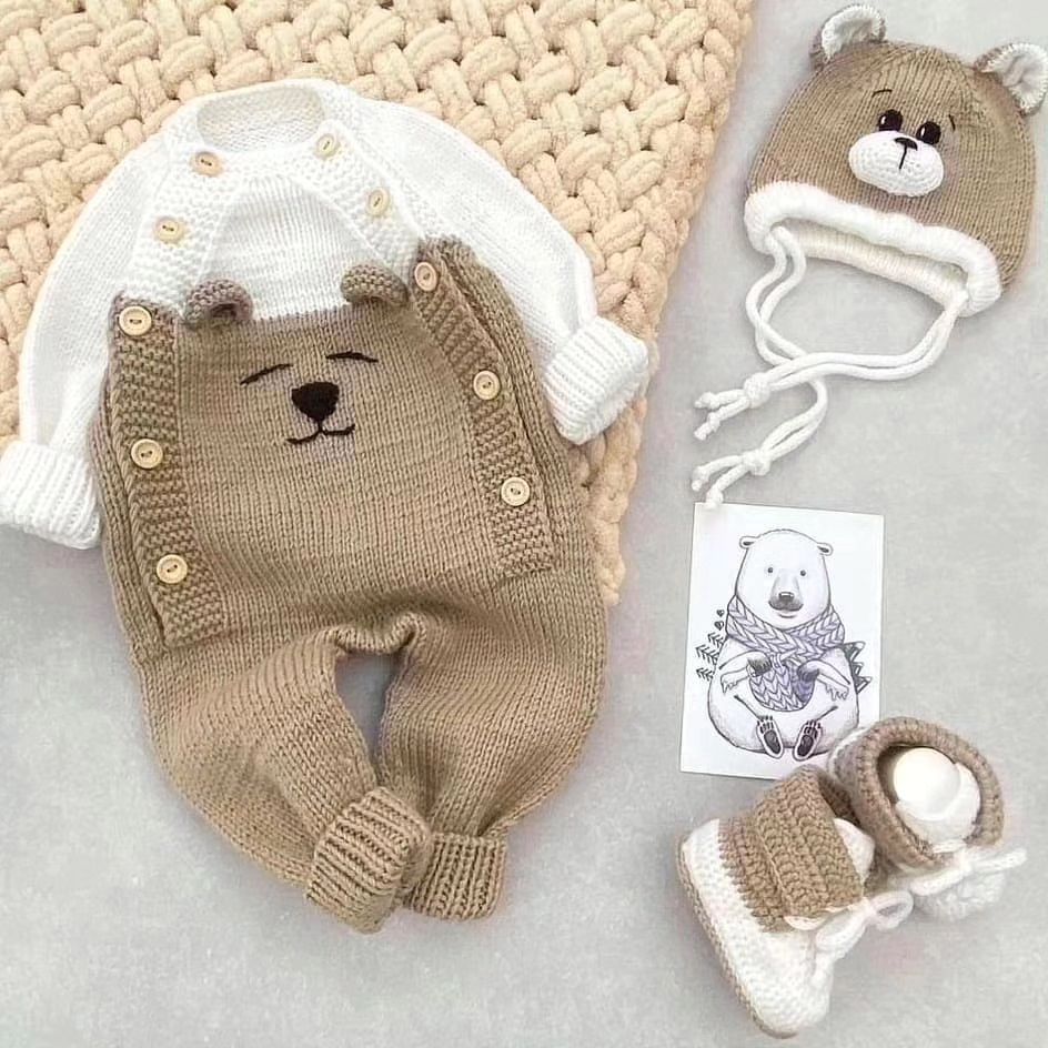 3 Piece Premium Handmade Baby Winter Woollen Set – Soft Full Body Crochet Romper with Matching Cap & Baby Shoes ❄️🧶
